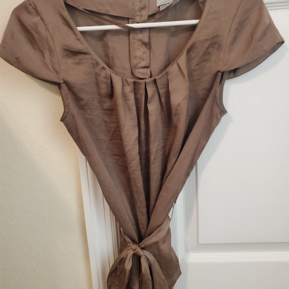 Shirt - Picture 2 of 3